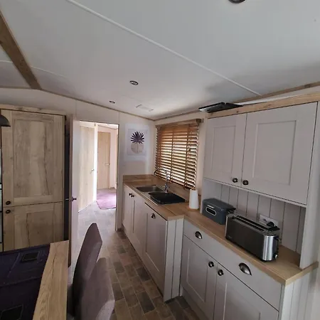 Premium Mobilhome مكان تخييم *