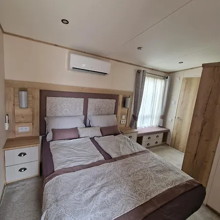 Premium Mobilhome مكان تخييم